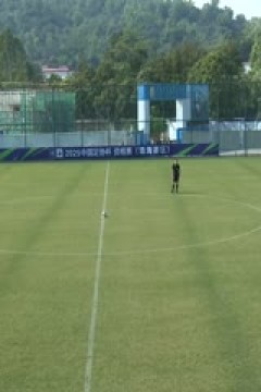 足协杯资格赛 上海长宁三菱重工VS武汉联镇 20241219