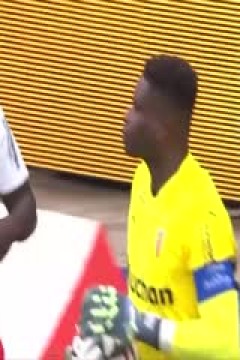 法甲联赛 斯特拉斯堡VS朗斯 20241006