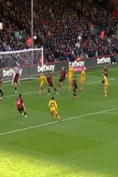 足总杯第五轮比赛 伯恩茅斯VS狼队 20250301